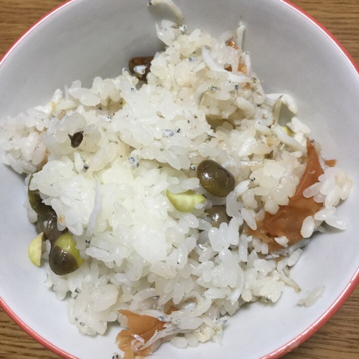 黒枝豆としらすの梅ごはん